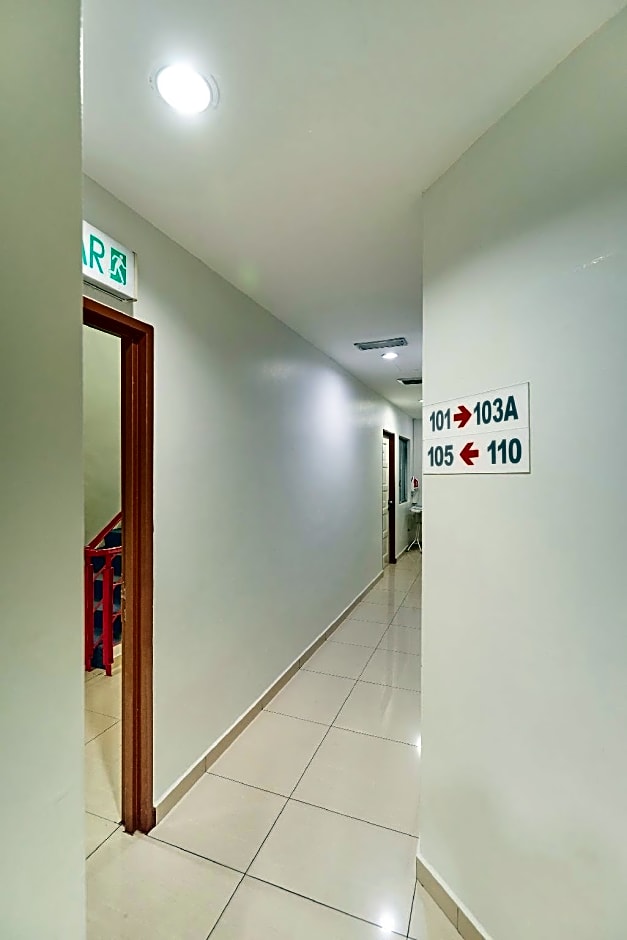 Swing & Pillows @ PJ KD