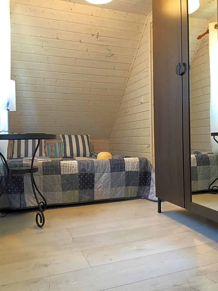 Domki Kapitańskie z prywatnym polem do gry w Mini Golf