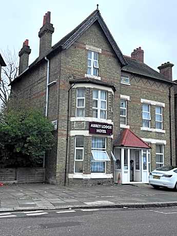 Abbey Lodge Hotel - B&B