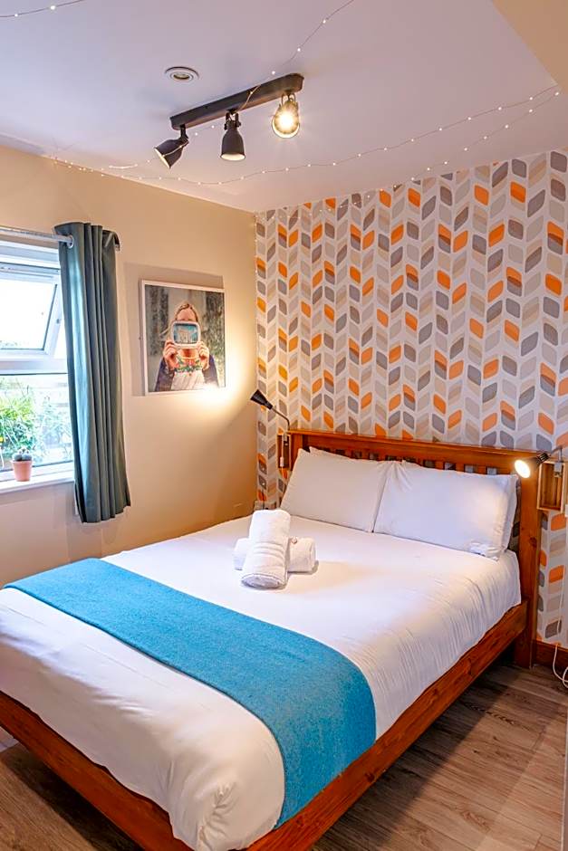 Photo 1 of 8 of Double Room