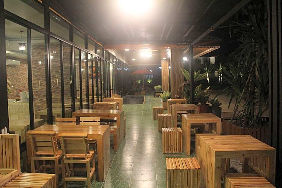 tawan anda garden hotel