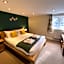 The Shoe Inn Rooms