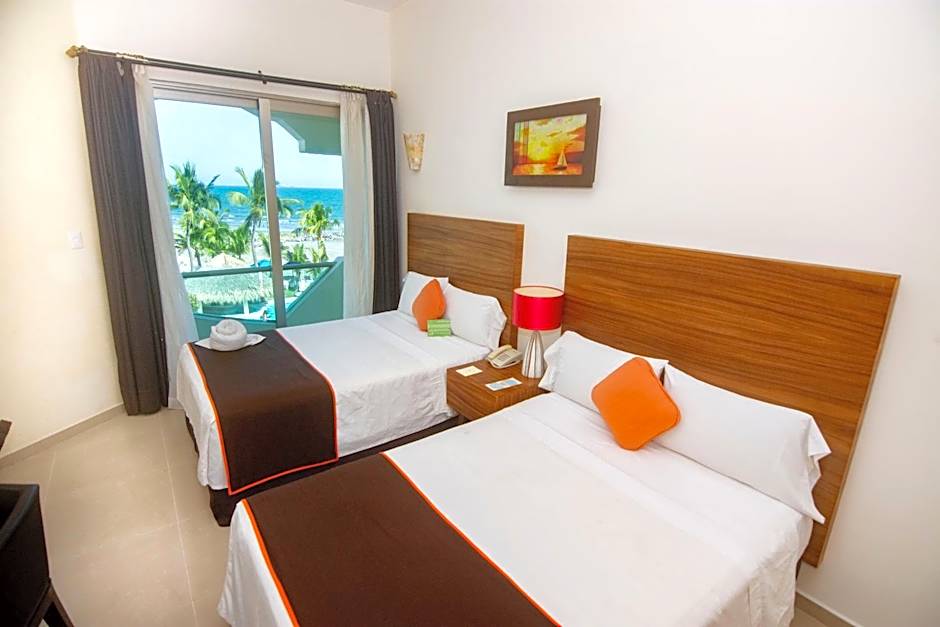 Playa Caracol Hotel & Spa