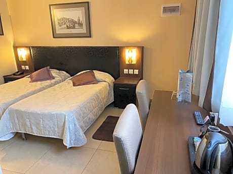 Economy Double or Twin Room with Internal View