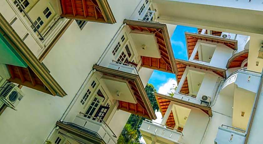 Oak Ray Serene Garden Hotel