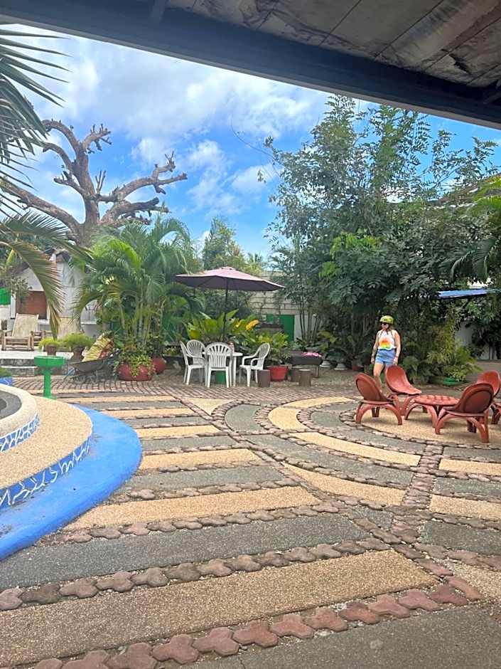 Ice Bear Bar & Tourist Inn