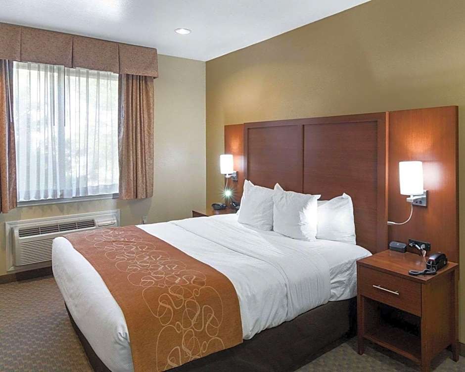 Quality Suites Midland North Loop 250