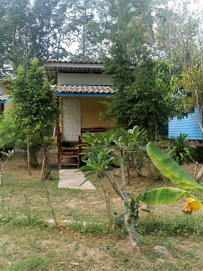 Neverland Beach Village Bungalows
