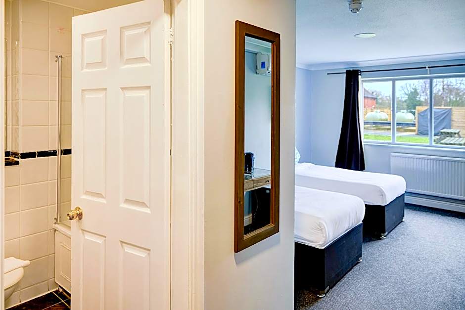 Warwickshire Park Hotel Kenilworth by Belvilla