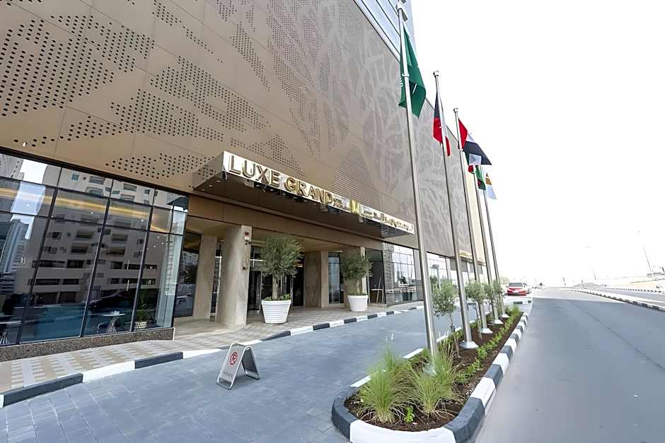 Luxe Grand Hotel Apartments