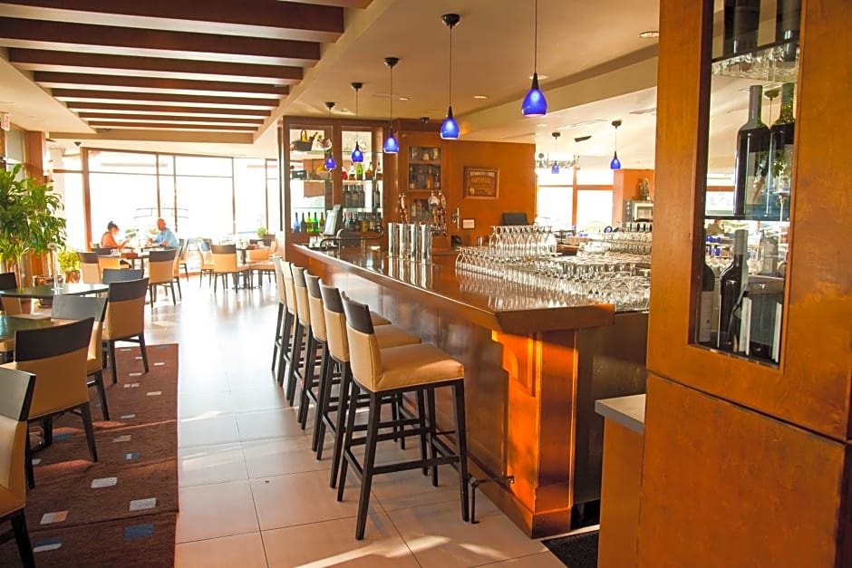 Granville Island Hotel
