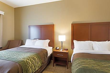 Queen Room with Two Queen Beds - Accessible/Non-Smoking