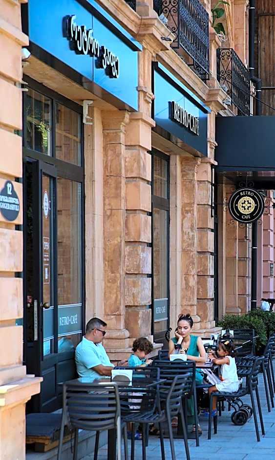 Retro Boutique Hotel
