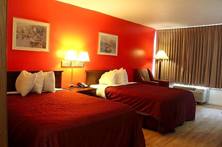 Norfolk Country Inn And Suites