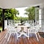 Exclusive Luxury Designer Cottage Estate for 10 - Peaceful Retreat Just 8 Minutes from Maleny