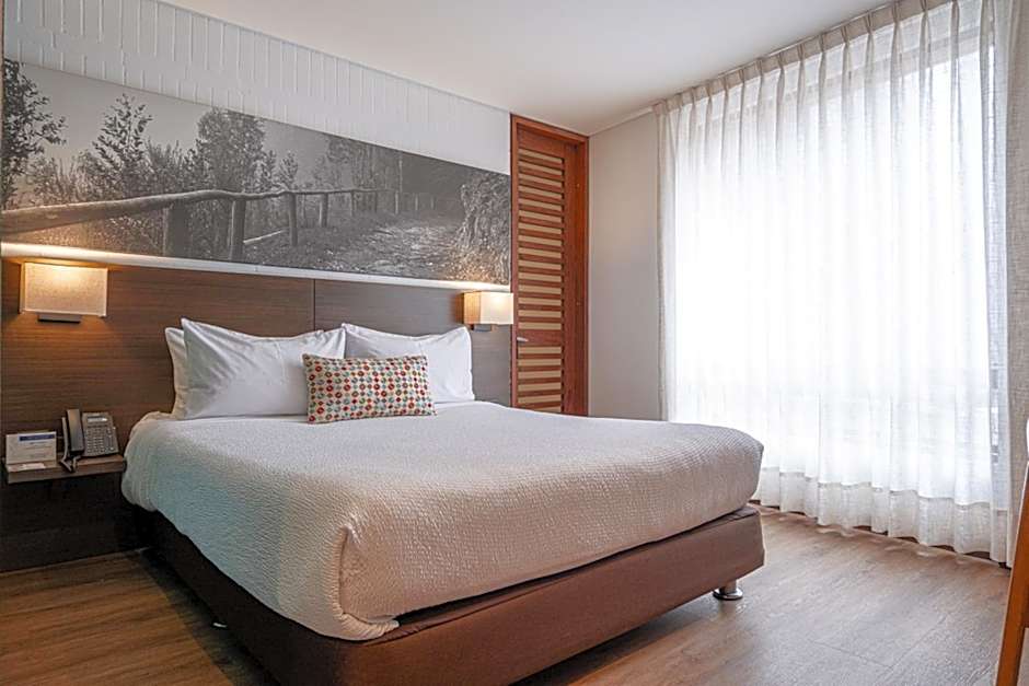 84 DC Bogotá By OxoHotel