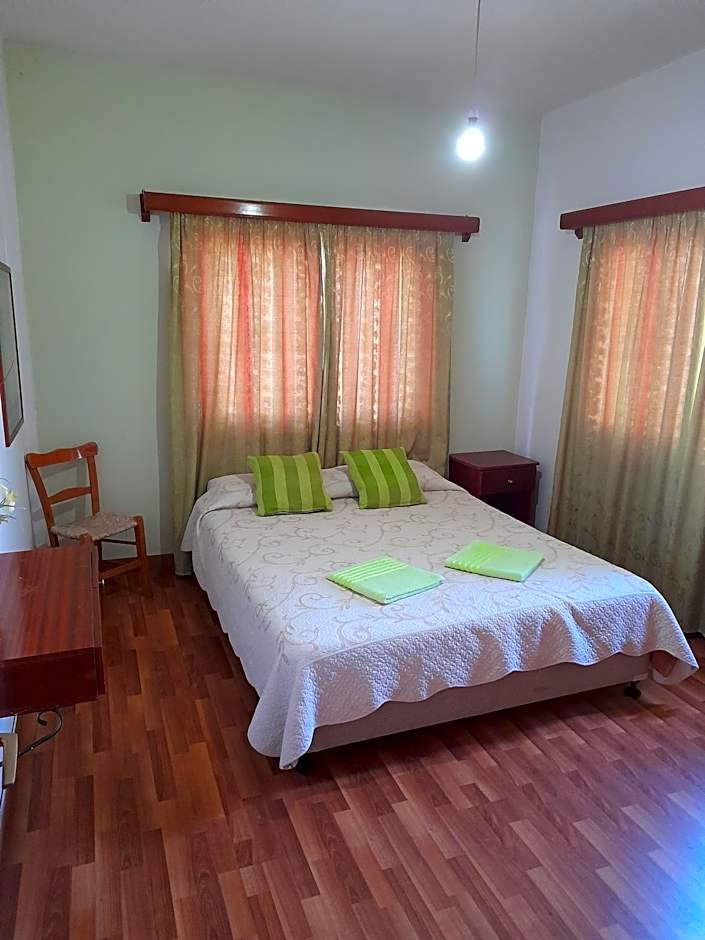 Onisillos Hotel