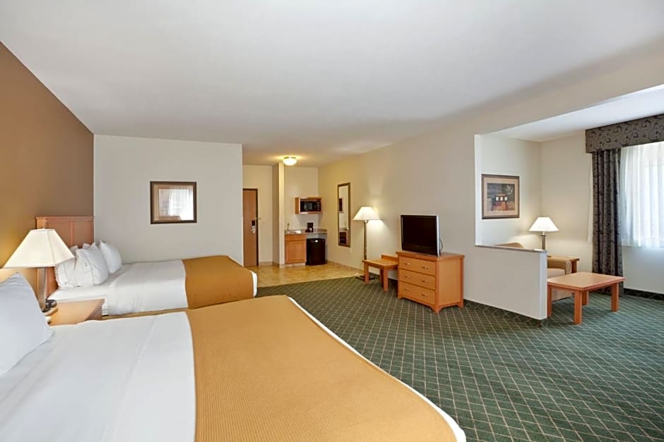 Holiday Inn Express Hotel & Suites Lincoln South