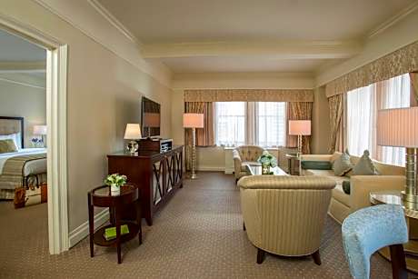 On the Avenue One Bedroom Suite King Bed