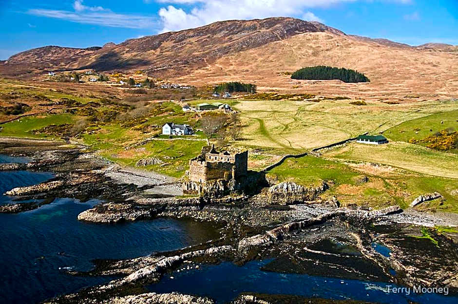 Mingary Castle - Restaurant with Rooms