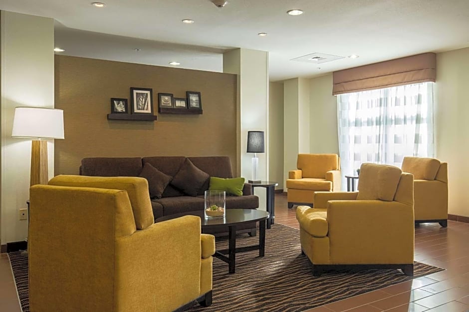 Sleep Inn & Suites