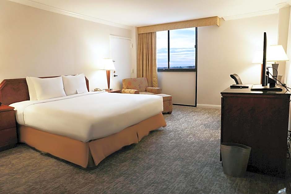 Ontario Airport Hotel & Conference Center