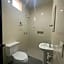 Hotel & Hostal 230