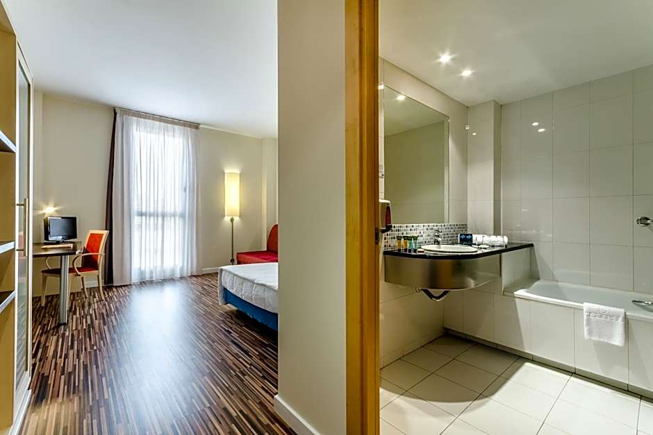 Hotel YIT Ciudad De Zaragoza