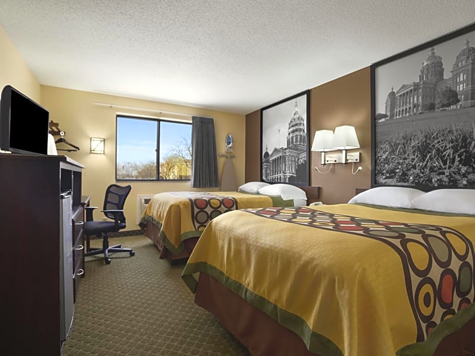 Super 8 by Wyndham Cedar Rapids