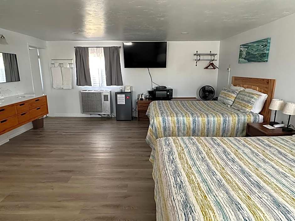 Lamplighter Lodge