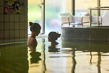 Kanazawa Hakuchoro Hotel Sanraku -Natural Hot Spring-