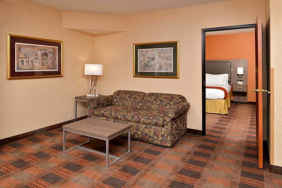 Holiday Inn Express Hotel & Suites Elk Grove Ctrl - Sacramento S By IHG