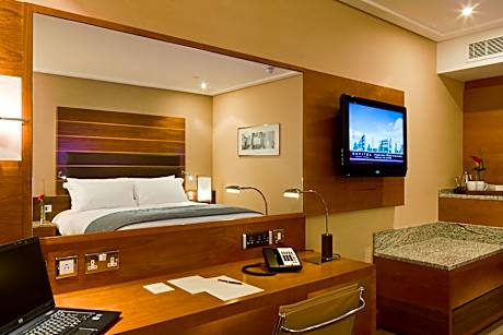 Classic Room with 1 Queen-size Bed