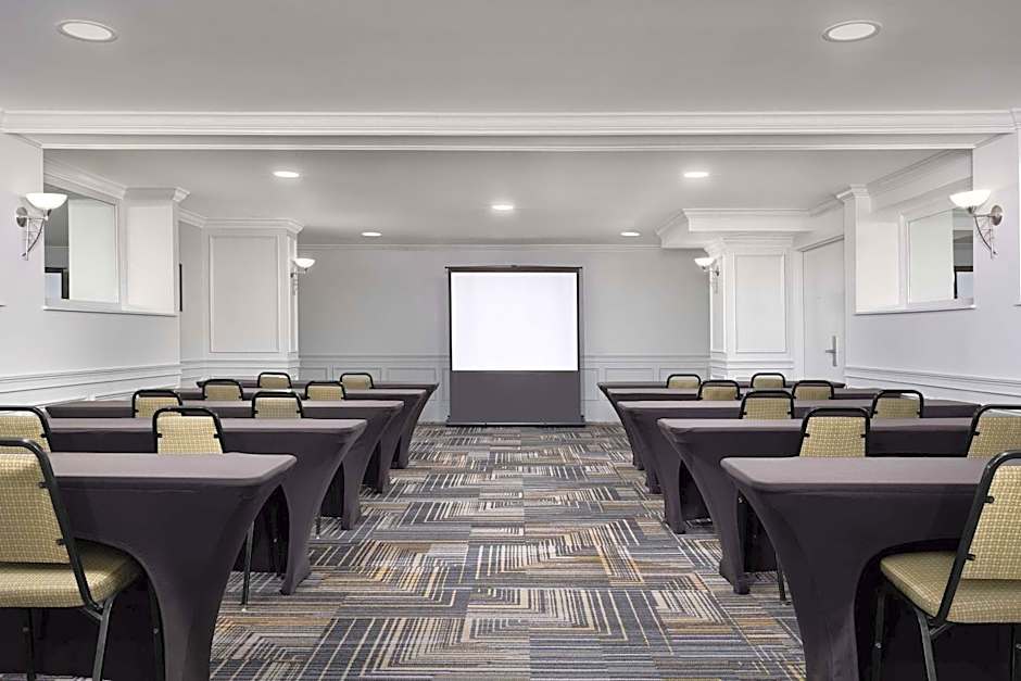 Homewood Suites By Hilton Raleigh-Durham Ap/Research Triang.