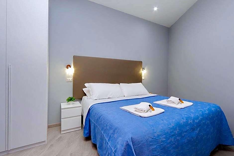 Domus Domas & Boutique - Golden Keys Collection