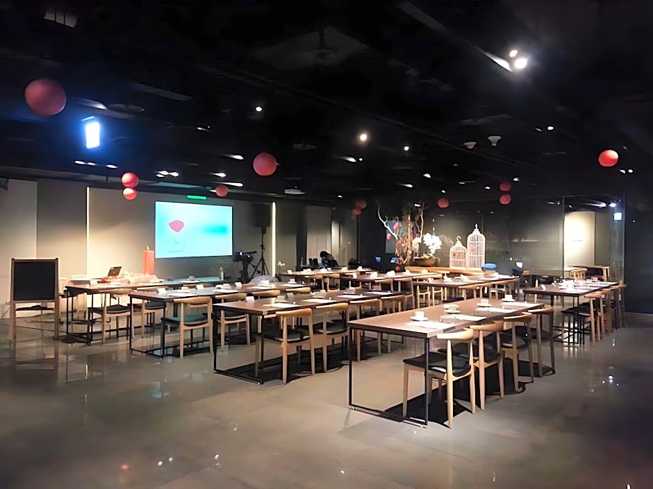 Chiayi Guanzhi Hotel