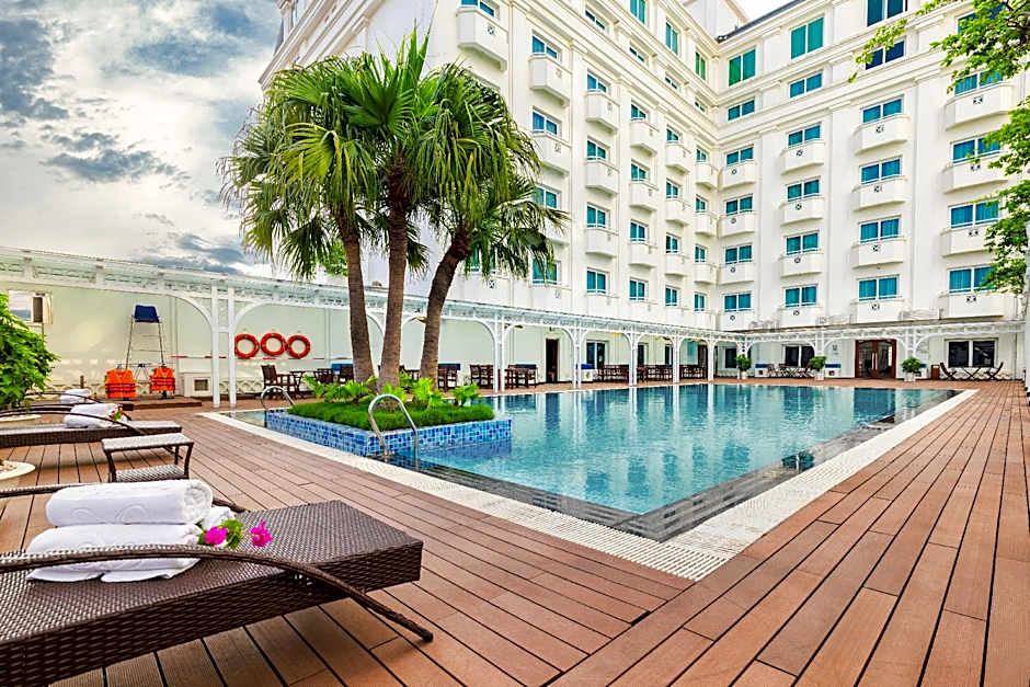 Pearl River Hotel & Apartment