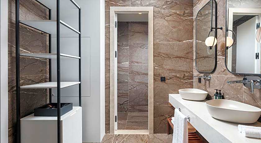 Anda Barut Collection - Ultra All Inclusive