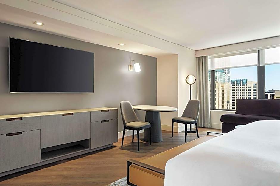 Hilton Grand Vacations Club Chicago Magnificent Mile