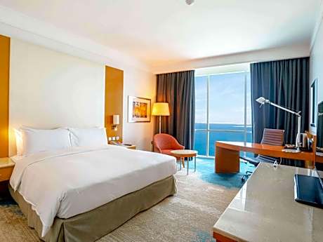 Deluxe King Room with Sea View