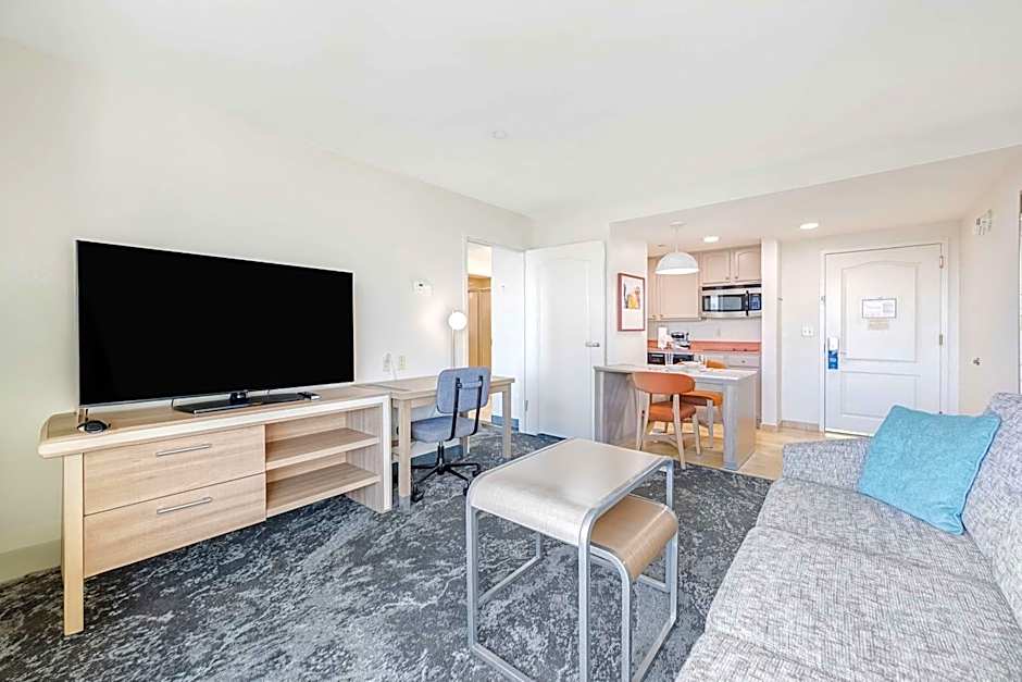 Homewood Suites By Hilton East Rutherford