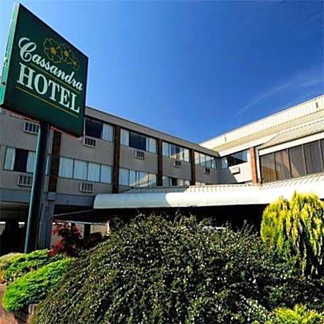 Cassandra Hotel