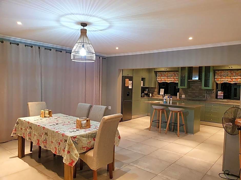 42@ Ditholo Game Lodge