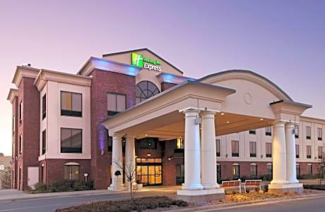 Holiday Inn Express Pine Bluff - Pines Mall Hotel By IHG