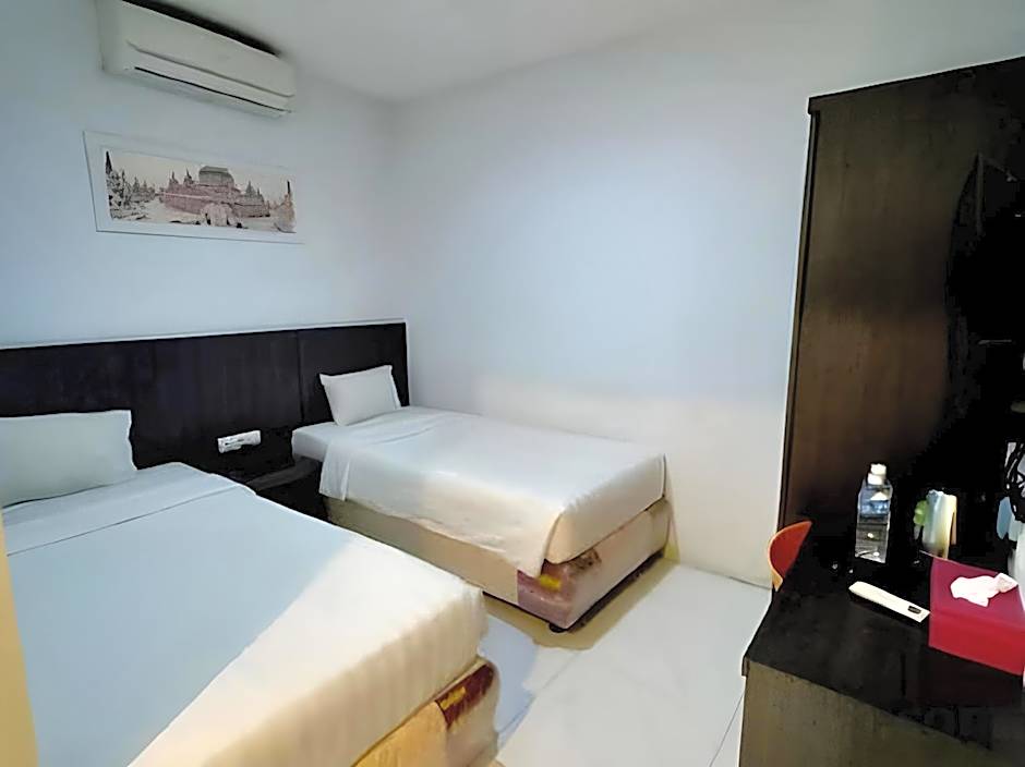Hotel Ahava