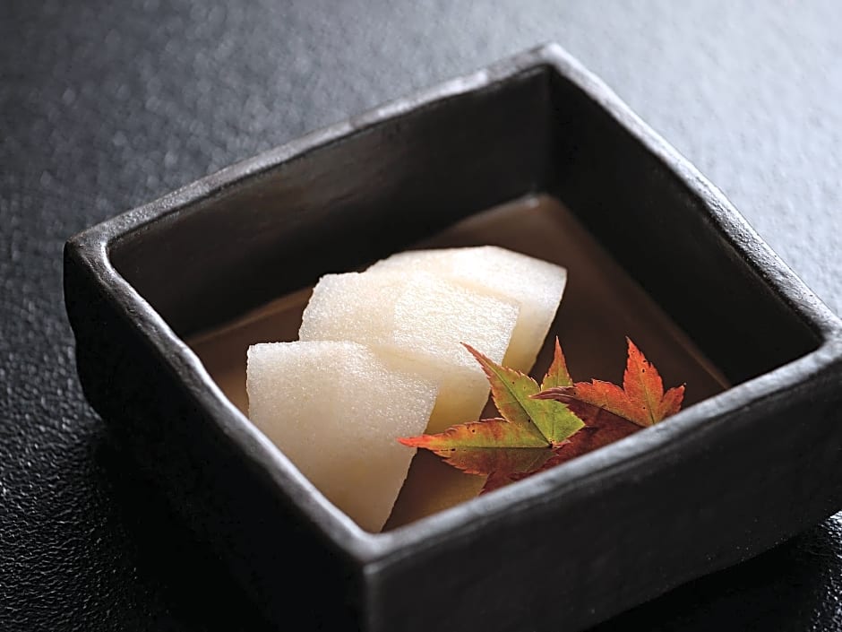 Yufuin Onsen Ryokan Mebaeso