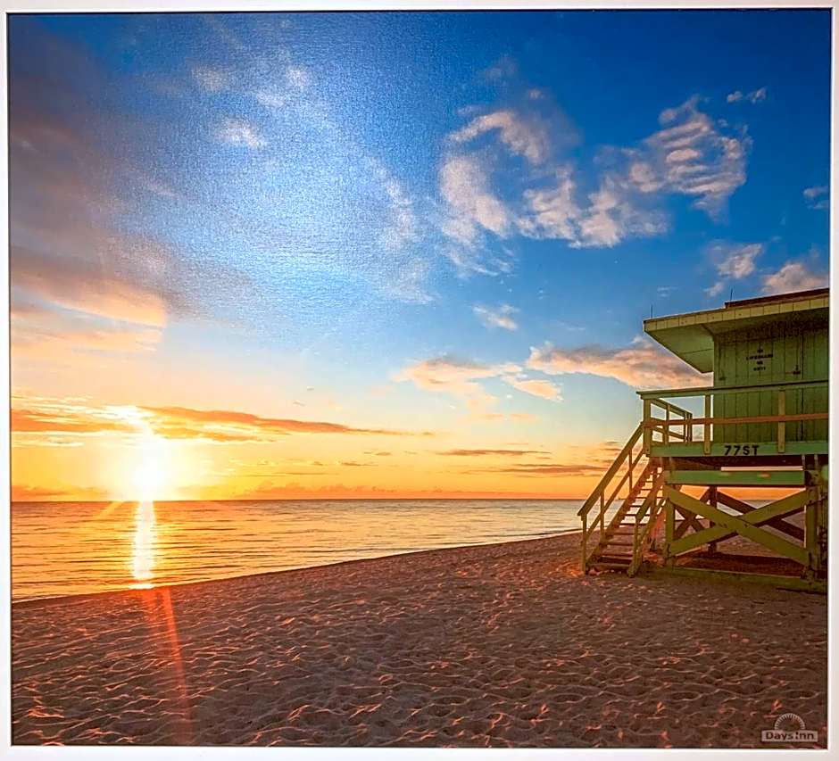 Days Inn by Wyndham Alhambra CA