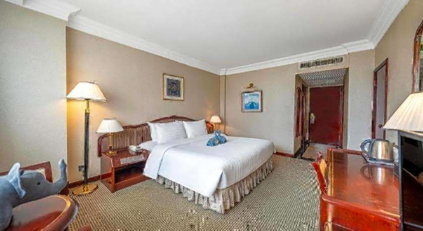 Kunming Hotel