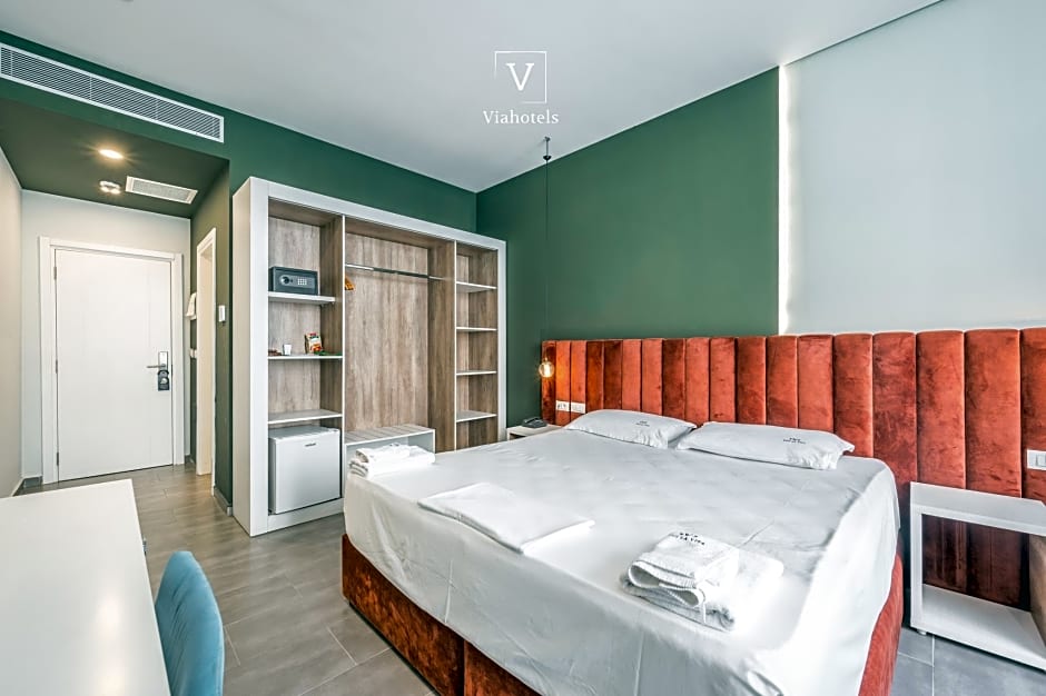 VH Eurostar Durres Hotel & Private Beach