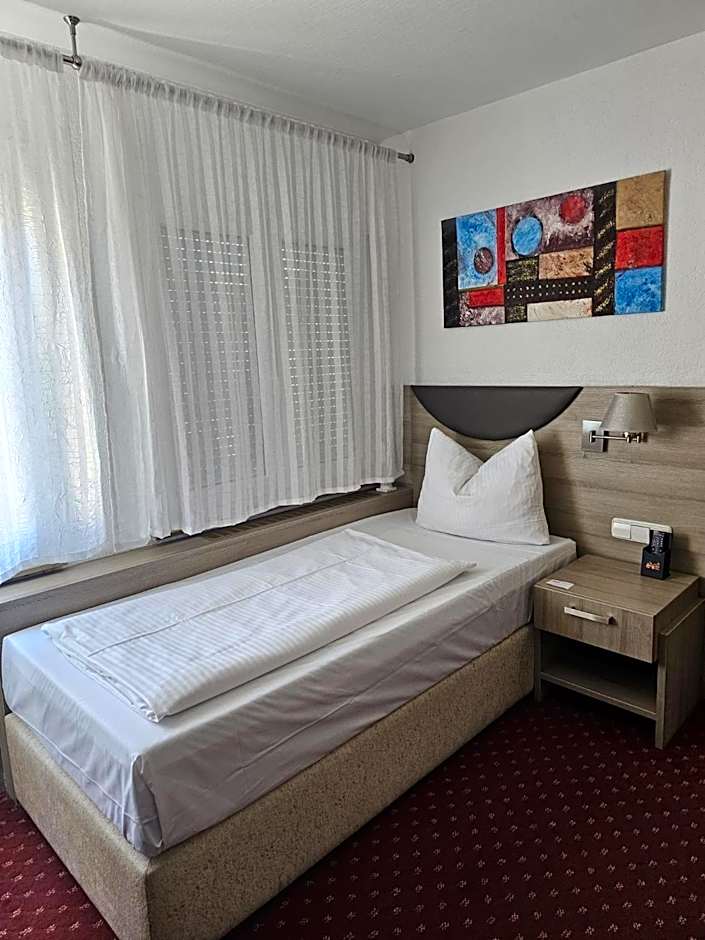 Airport Hotel Filder Post